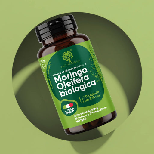 Flacone di Moringa Oleifera biologica RedMoringa, integratore in capsule, 90 capsule da 520 mg di foglie, Italian Brand